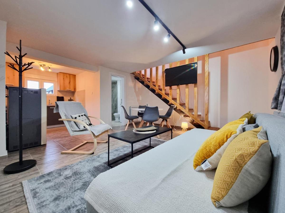 Apartmani Gala Zabljak Exterior photo